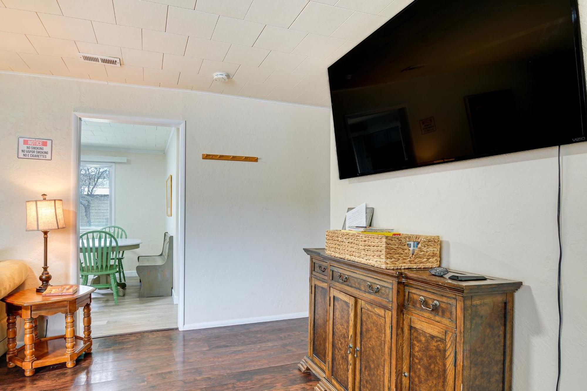 Tropic Getaway Near Bryce Canyon National Park! Exterior photo